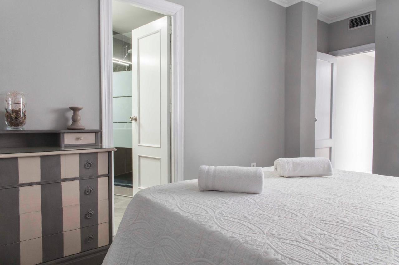 Apartamento En El Centro Totalmente Climatizado, Parking Gratuito Кордоба Екстериор снимка